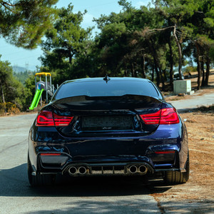 Body Kit Gloss Black - BMW M4 F82 2014-2021