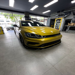 Front Splitter Gloss Black - VW VOLKSWAGEN Golf MK7.5 R 2017-2020 with ABE TÜV