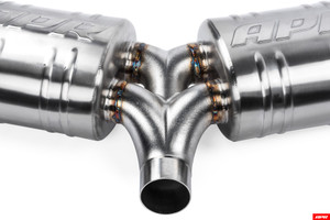 APR MK7 Golf R Catback Exhaust System - Old Style Resonator