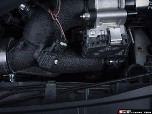 B9 S4 Post Throttle Valve Charge Pipe Kit - Wrinkle Black