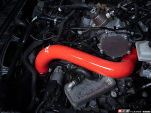 MK7.5 GTI / MK7.5 Golf R (DQ381) High Flow Turbo Outlet Pipe Kit (Choose Your Color)