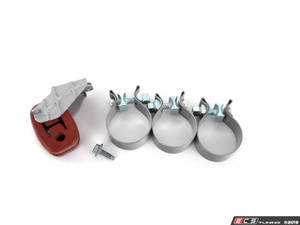 MK7 Jetta Quad Exit Axle-Back Exhaust System - With Carbon Fiber Rear Diffuser & 3.5" Chrome Tips