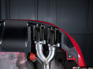 MK7 Jetta Quad Exit Axle-Back Exhaust System - With Carbon Fiber Rear Diffuser & 3.5" Black Chrome Tips