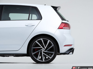 MK7/MK7.5 GTI/Golf R Hatch Spoiler Extension - Gloss Black