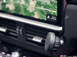 Porsche Cayenne Exactfit Magnetic Phone Mount