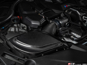 Gloss Carbon Fiber Enclosed Intake