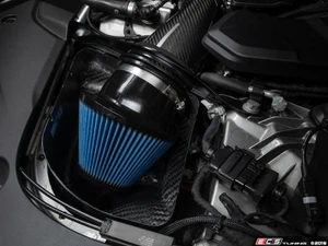 Gloss Carbon Fiber Enclosed Intake