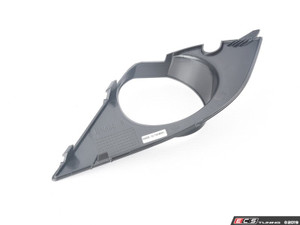 BMW E60 MTECH FRONT BUMPER FOG LIGHT COVER - Right