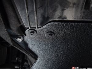 Turner Motorsport Aluminum Skid Plate Kit - Wrinkle Black Powder Coat Finish - F2x/3x 2/3/4 Series