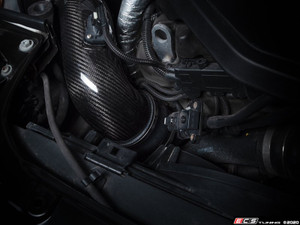 Turner Motorsport Enclosed Carbon Fiber Intake - Gloss