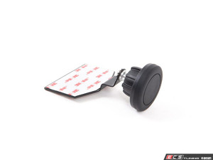 W204 C-Class Pre-Facelift ExactFit Magnetic Phone Mount