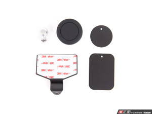 W204 C-Class Pre-Facelift ExactFit Magnetic Phone Mount