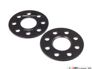 ECS 5mm Wheel Spacers & ECS Conical Seat Bolt Kit | ES2723079
