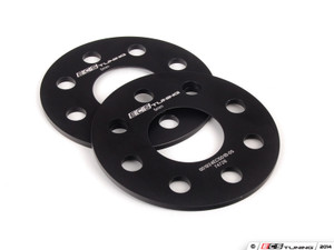 ECS 5mm Wheel Spacers & ECS Conical Seat Bolt Kit | ES2723079