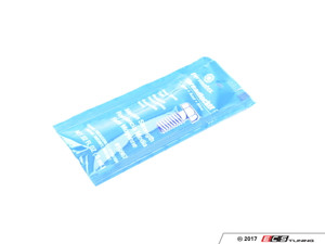 Rear Pad & Rotor Installation Kit | ES2631379