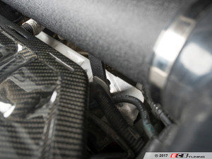 Luft-Technik Intake System - With Heat Shield & Wrinkle Black Aluminum Tubes | ES3478058