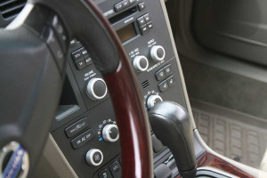 Aluminum Look Radio & Climate Knob Covers | VLT-562-203