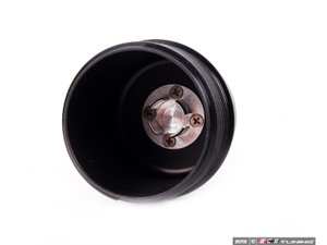 Billet Aluminum Oil filter Cap - Black | ES2804266
