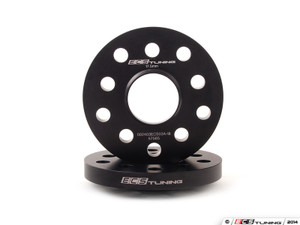 Wheel Spacer Flush Fit Kit - Black Bolts | ES2951804