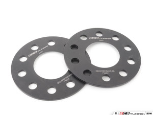 ECS 5mm Wheel Spacer Kit & ECS Conical Seat Bolt Kit