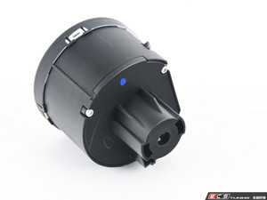 Standard European Headlight Switch - Chrome Trim | ES2855250