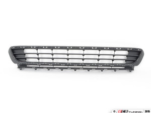 Lower Bumper Grille - Center | ES2953945