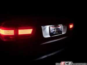 LED License Plate Bulbs - Pair | ES258412