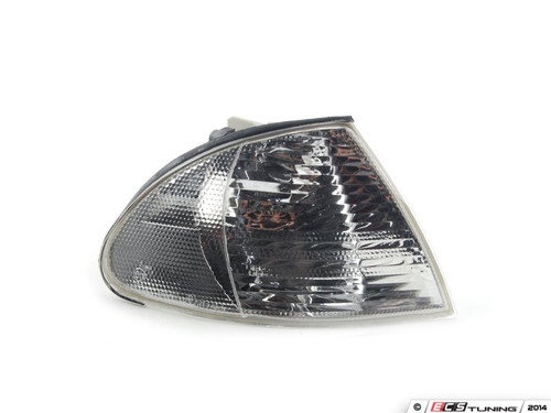 Bremmen Parts Clear Turn Signal Assembly - Right - E46