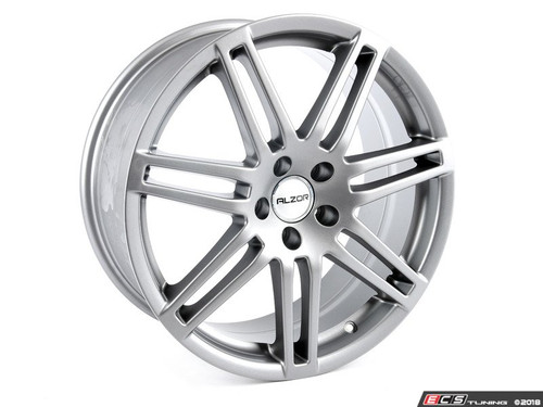 19" Style 601 Wheel - Priced Each (Only 2 Available)