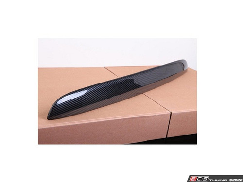 Trunk Lid Grip - Carbon Fiber Print Cover