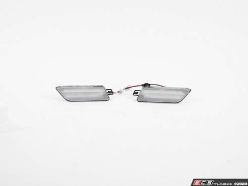 Rennline Porsche Macan LED Side Markers Set - Clear