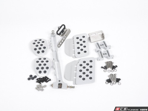 Rennline (Rev2) - 3PC Pedal Set - Rubber Grip - Silver Pedals / Silver Extensions