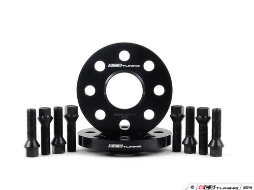 ECS 15mm Wheel Spacers & ECS Conical Seat Bolt Kit | ES2723082