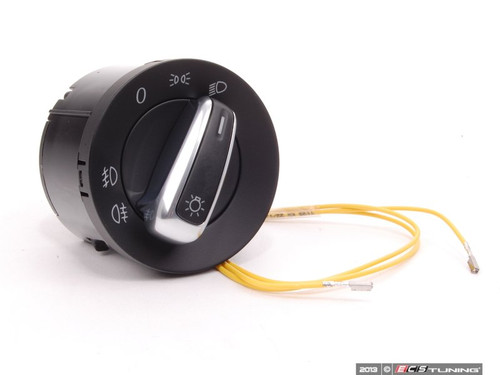 Standard European Headlight Switch - Chrome Trim | ES2597828