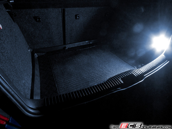 R8 LED Trunk Light Retrofit Kit