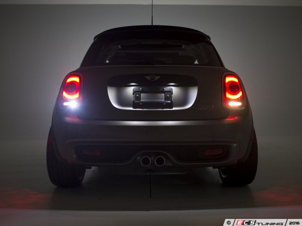 LED Reverse Light Kit | ES3202634