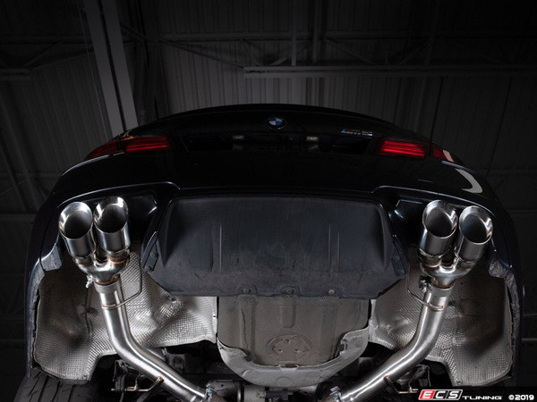 F10 M5 Race Inspired Axle-Back Exhaust