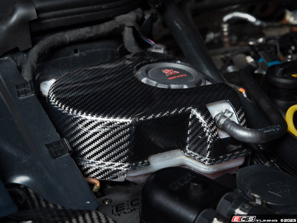 Coolant Expansion Tank With Carbon Fiber Cover | ES4820175