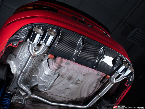 MK7 Jetta Quad Exit Axle-Back Exhaust System - With Carbon Fiber Rear Diffuser & 3.5" Chrome Tips