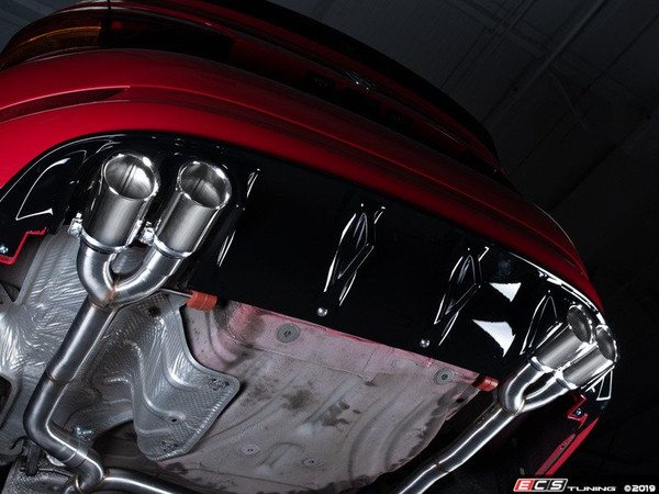 MK7 Jetta Quad Exit Axle-Back Exhaust System - With ABS Rear Diffuser & 3.5" Chrome Tips