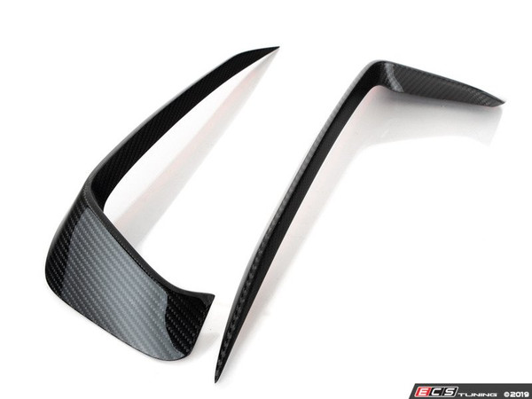 MK7 Jetta 1.4T Carbon Fiber Front Bumper Grille Flare Set