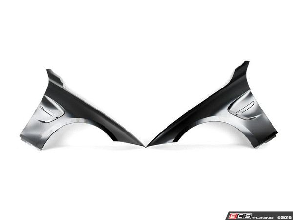 M3 Style Front Fenders | ES3674381