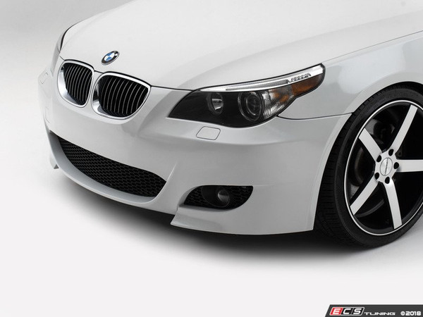 M5 Style Front Fenders