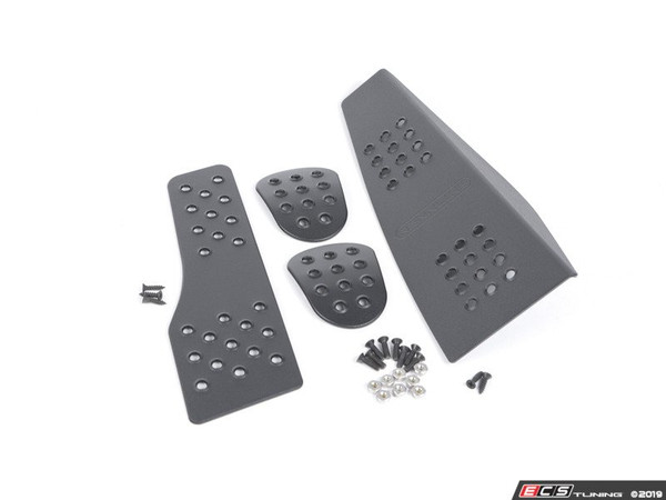 4 Piece Pedal Set - Perforated - Black