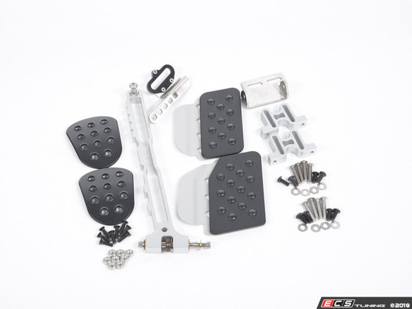 Rennline (Rev2) - 3PC Pedal Set - Perforated - Black Pedals / Silver Extensions