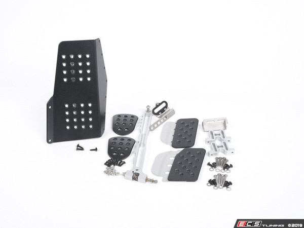 Rennline (Rev2) - 4PC Pedal Set - Perforated - Black Pedals / Silver Extensions