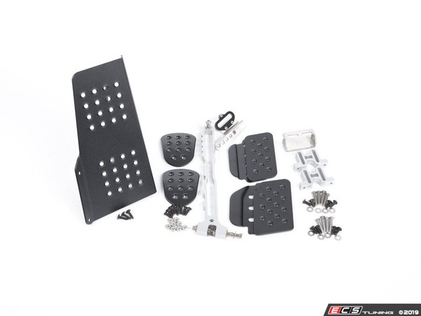 Rennline (Rev2) - 4PC Pedal Set - Perforated - Black Pedals / Black Extensions