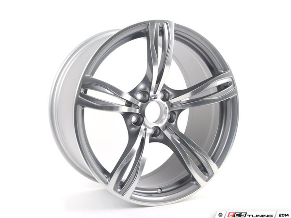 20" M Double Spoke Style 343 Wheel & Tire Package - 255/35R20 / 285/35R20