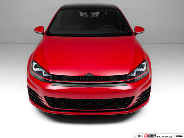 GTI Badgeless Lighting Package Grille - With Red Strip