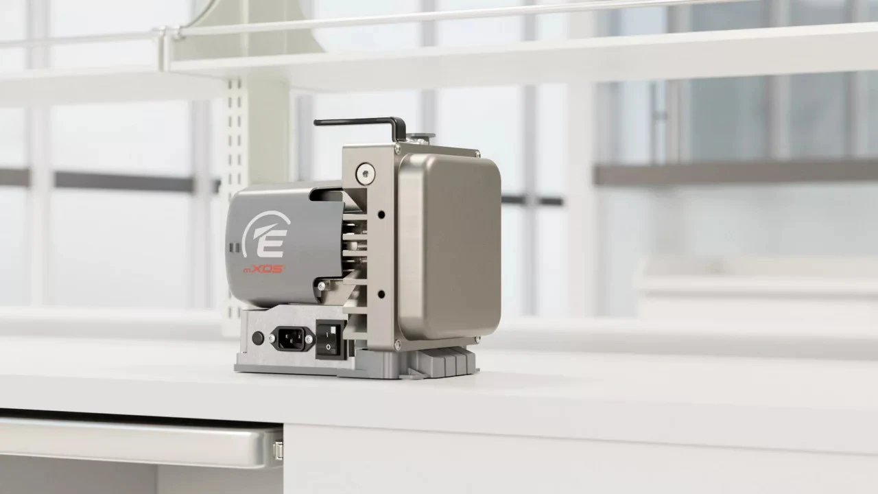 Edwards mXDS3 dry scroll vacuum pump